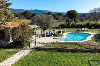  maison puyvert 84160