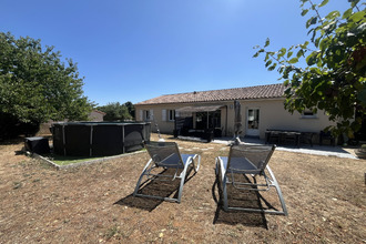  maison quincay 86190