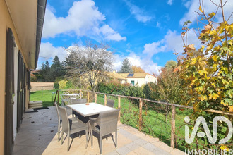  maison quincay 86190