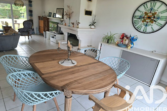  maison quincay 86190