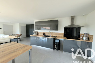  maison regny 42630