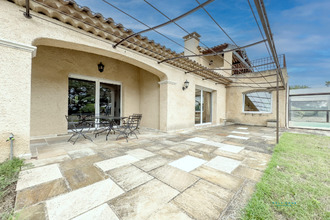  maison regusse 83630