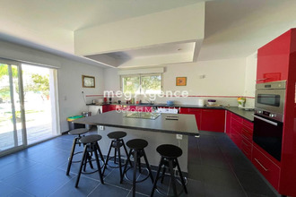  maison regusse 83630