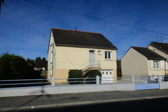  maison renaze 53800