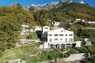  maison revest-les-roches 06830