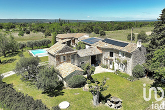  maison richerenches 84600