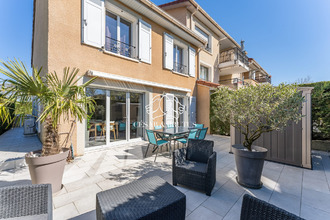  maison rillieux-la-pape 69140