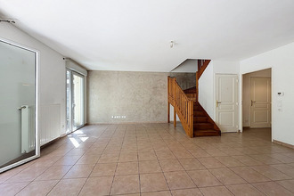  maison rillieux-la-pape 69140