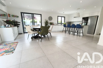  maison riom 63200