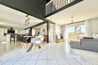  maison riom 63200