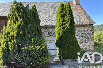  maison riom-es-mtagnes 15400