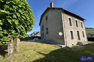  maison riom-es-mtagnes 15400