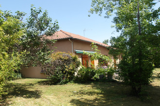  maison riorges 42153