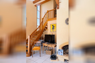  maison riorges 42153