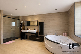  maison riorges 42153