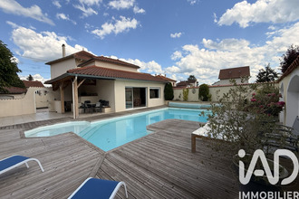  maison riorges 42153