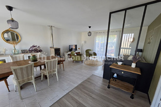  maison riorges 42153