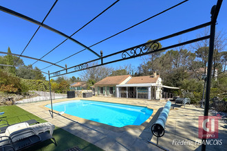  maison rocbaron 83136