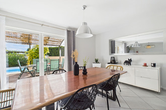  maison rochefort-du-gard 30650