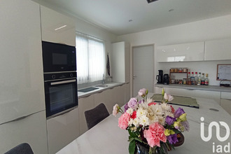  maison rochemaure 07400