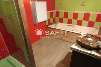  maison rom 79120