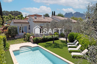  maison roquebrune-sur-argens 83520