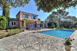  maison roquebrune-sur-argens 83520