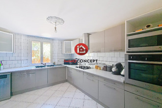  maison roquemaure 30150