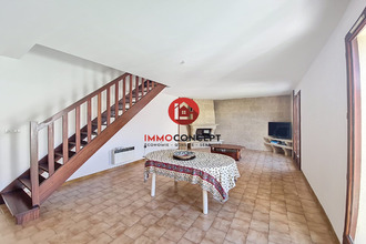  maison roquemaure 30150