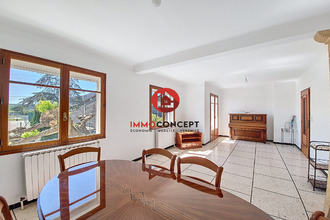  maison roquemaure 30150