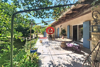  maison roquemaure 30150