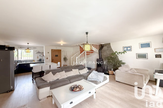  maison rougiers 83170