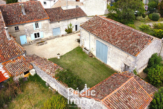  maison roullet-st-estephe 16440