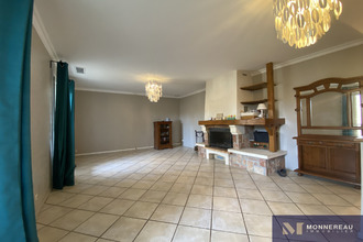  maison roullet-st-estephe 16440