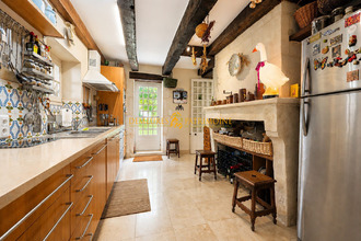  maison roullet-st-estephe 16440