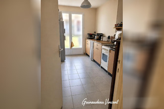  maison roussay 49230