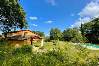  maison roussillon 84220