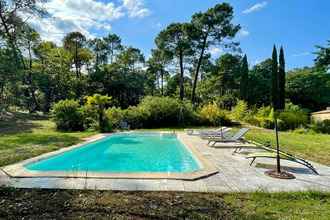  maison roussillon 84220