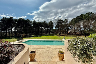  maison roussillon 84220