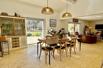  maison roussillon 84220