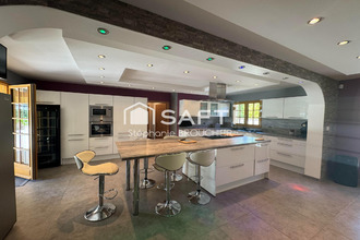  maison ruoms 07120