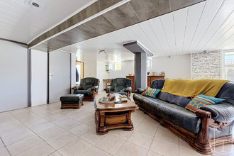  maison ruoms 07120