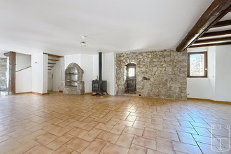  maison ruoms 07120