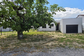  maison ruoms 07120