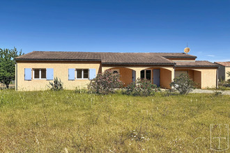  maison ruoms 07120