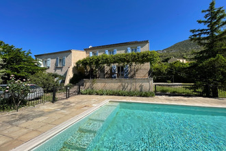  maison rustrel 84400