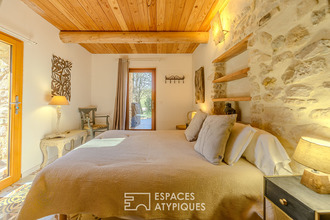  maison rustrel 84400