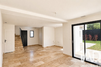  maison sablet 84110