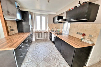  maison sainville 28700