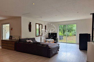  maison salernes 83690